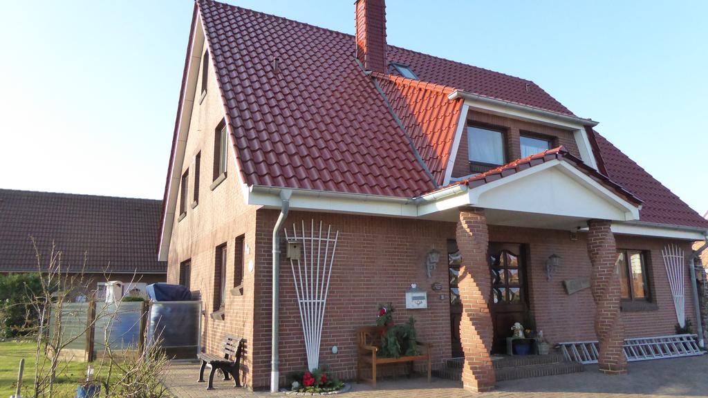 Haus Kathrin Apartment Busum Bagian luar foto