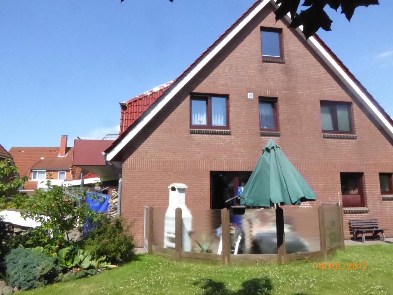 Haus Kathrin Apartment Busum Bagian luar foto